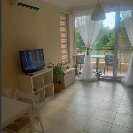 Апарт-Хотел Поморие Резиденс Apartment *